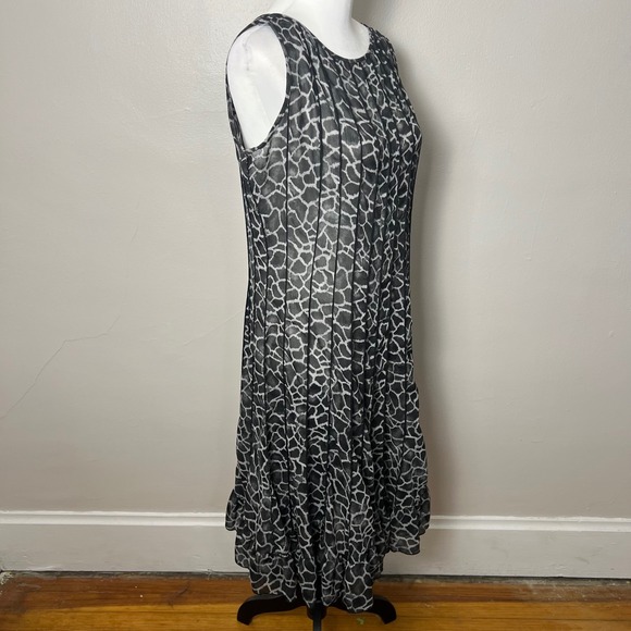 Sandra Darren Midi Dress Animal Print Pleated Sleeveless Casual Size 10 - Picture 6 of 7